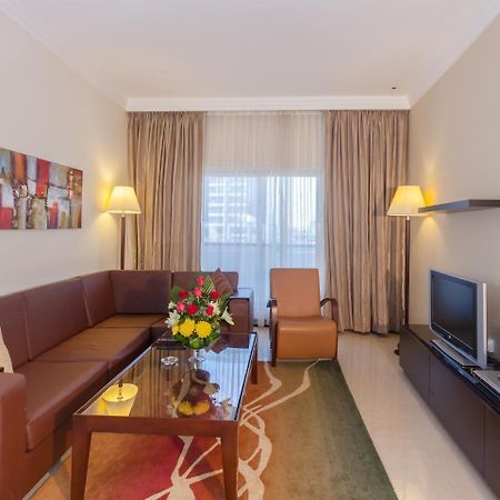 Flora Park Deluxe Hotel Apartments Dubai Eksteriør bilde